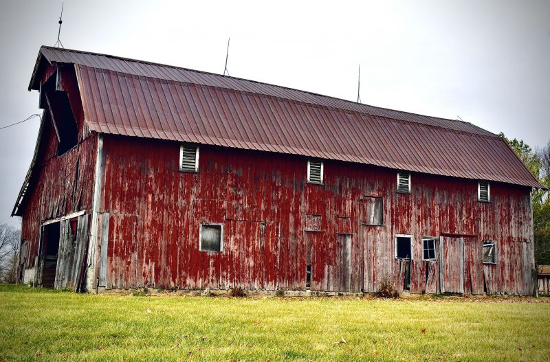 Barn Siding Repair in Kansas City, KS